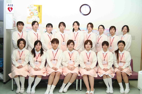 làm điều dưỡng viên tại Nhật Bản